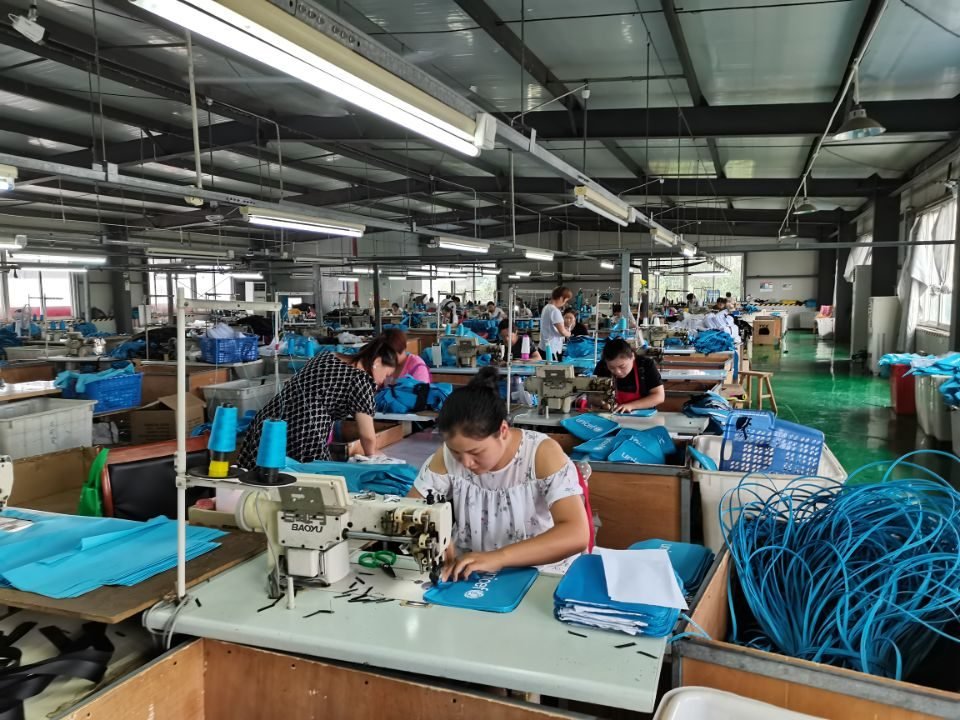 Sewing lines that run every day